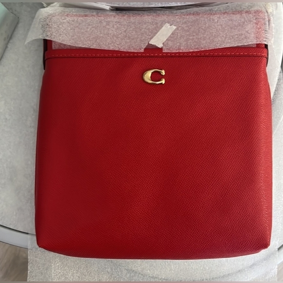 New Coach Kitt Messenger Crossbody - Picture 8 of 11